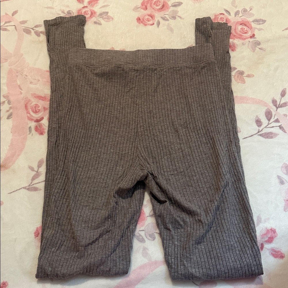 H&M Ribbed Grey Lounge Matching Pant Set - Picture 5 of 5